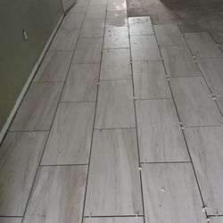 Porcelan flooring