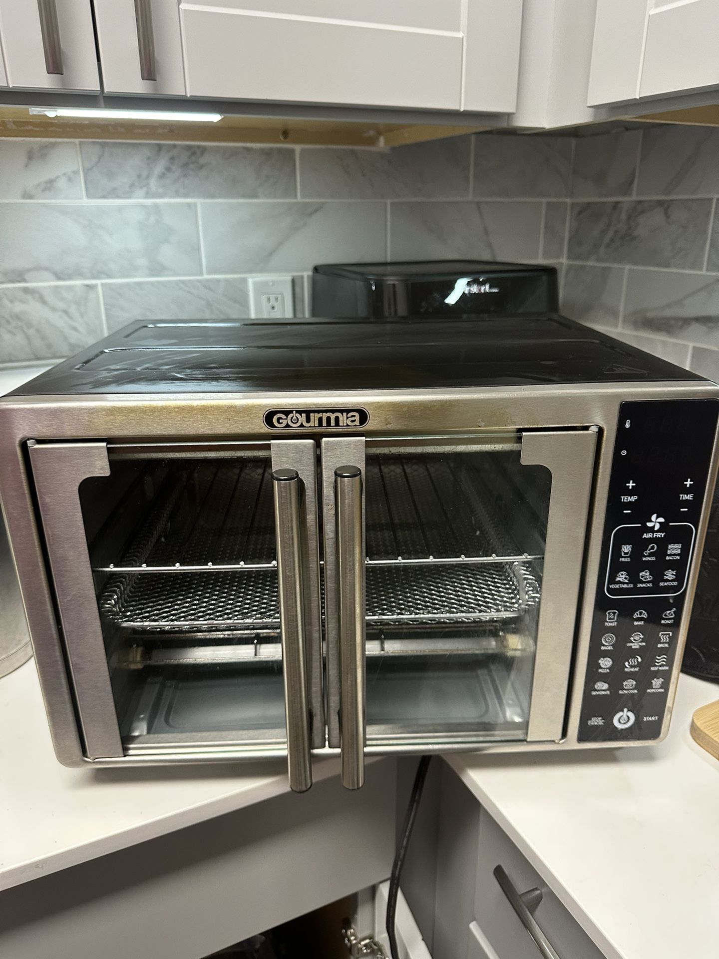 Gourmia Air Fryer Oven
