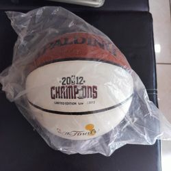 ENCASED  AUTOGRAPHED 2011-2012 NBA CHAMPIONSHIP BASKETBALL.