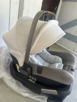 Nuna Pipa Great Conditions 