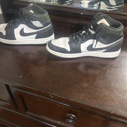 Jordan 1 Used Not That Much Just Don’t Need Anymore.