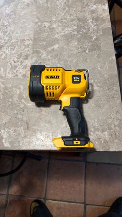 Dewalt Spot Light Tool Only