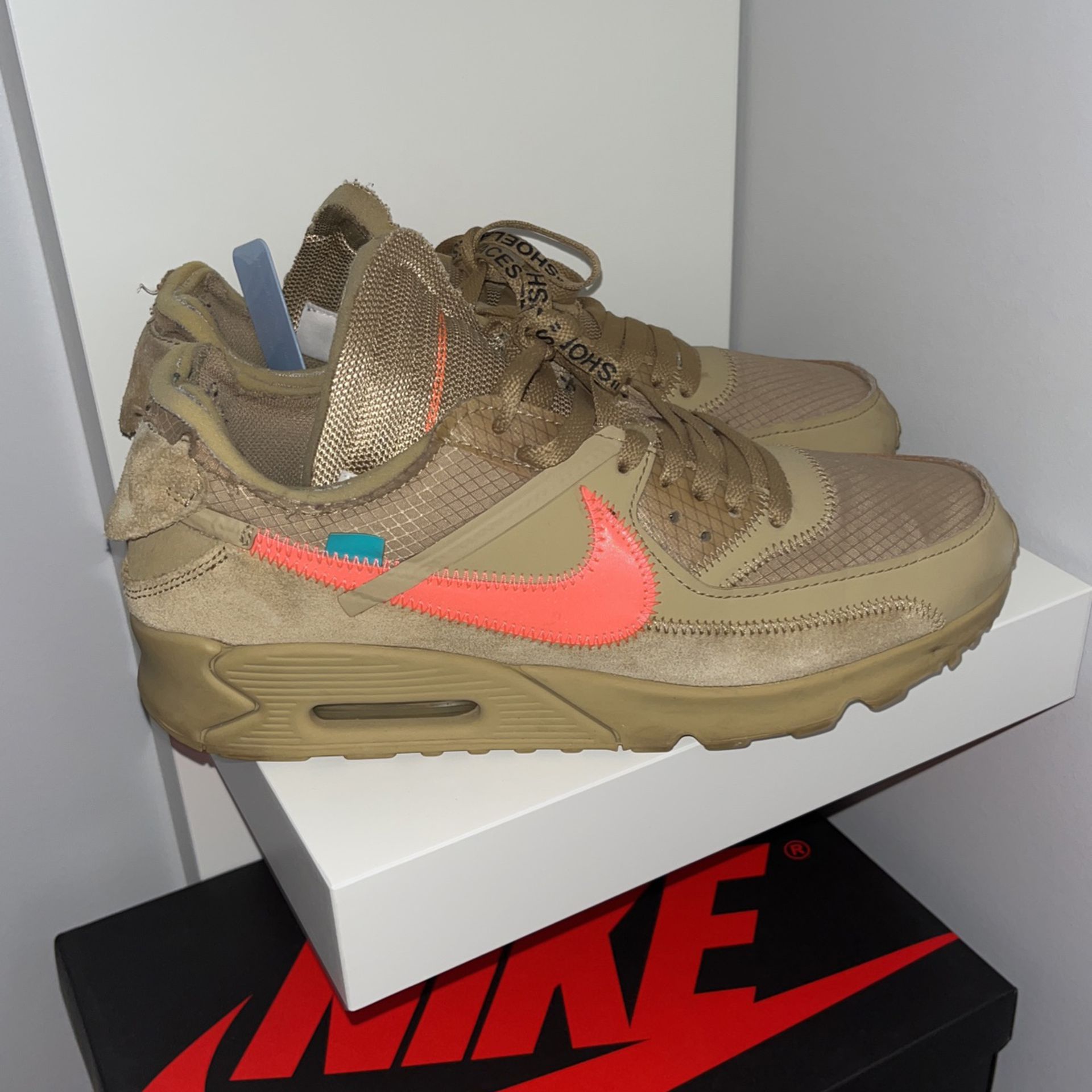 Nike White Air Max 90 10 for Sale in Kennesaw, GA - OfferUp