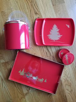 VINTAGE Otagiri red lacquer Christmas set