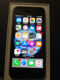 16gb iPhone 5s with new life proof phone cover/protector