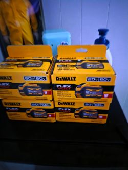 De Walt batteries