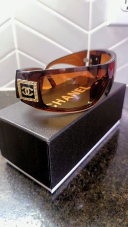 Brown/gold luxury shades