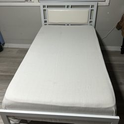 Twin Size Bed 