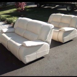 Three piece set Very Good Condition 