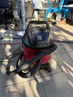 Wet/Dry Shop Vac
