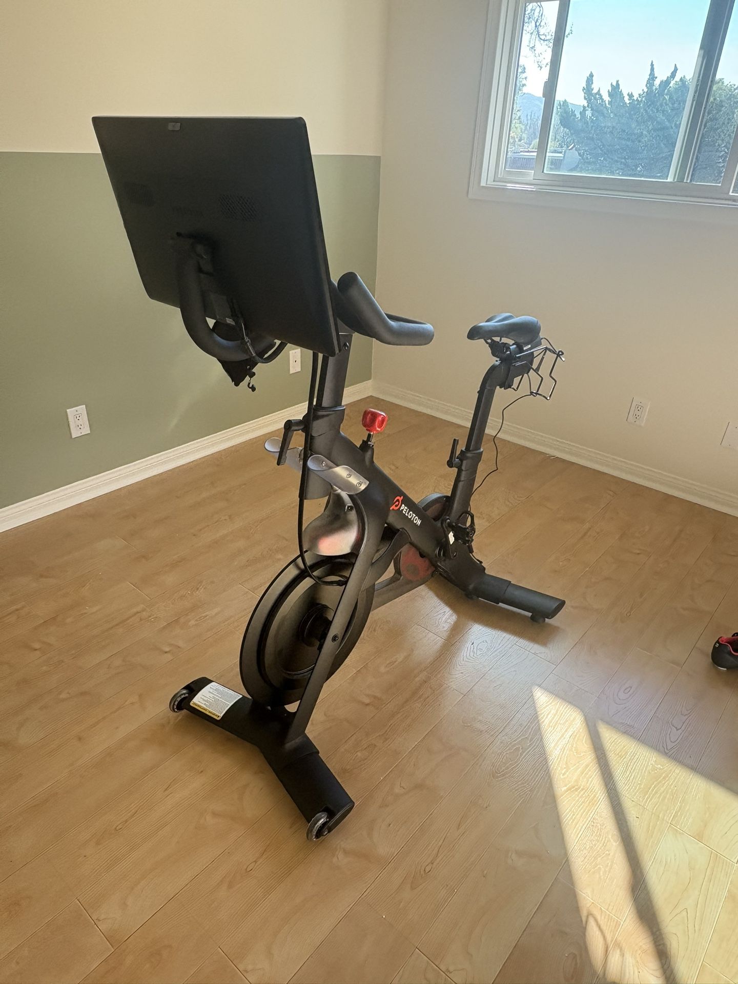 Peleton - $475 OBO