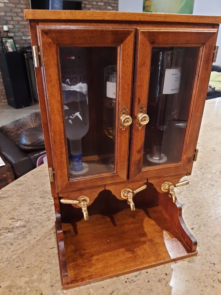 Liquor Dispenser