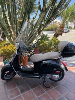 2009 Vespa GTS 250