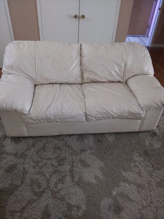 Leather Couch And loveseat