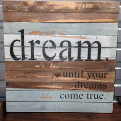 DREAM Wall Decor Piece 