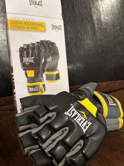 Everlast cardio kickboxing fitness gloves