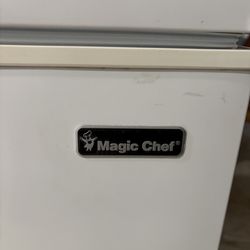 MAGIC CHEF