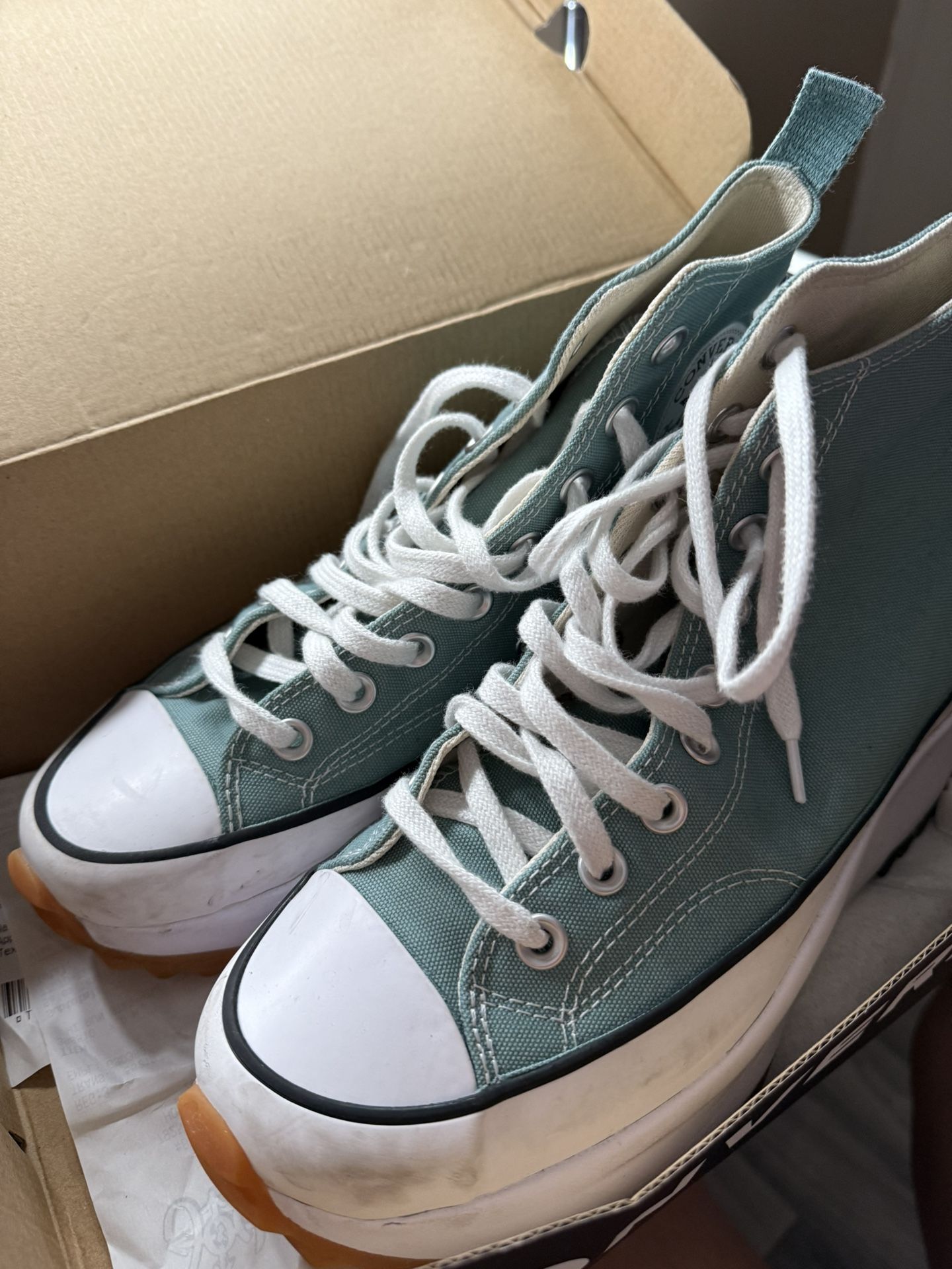 Converse