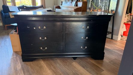 Solid Wood Dresser