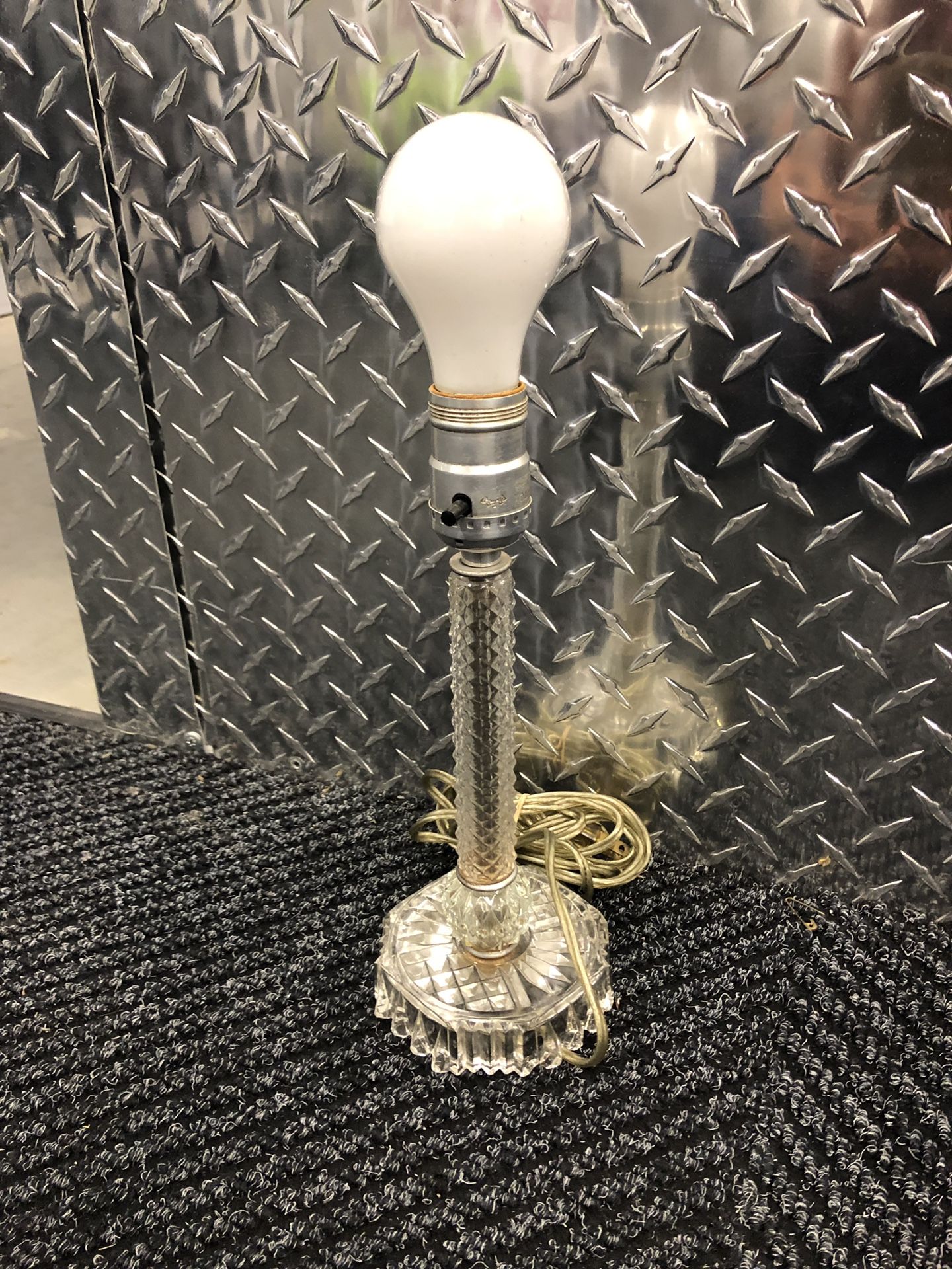 Crystal antique lamp base