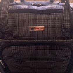 London Fog Travel Bag