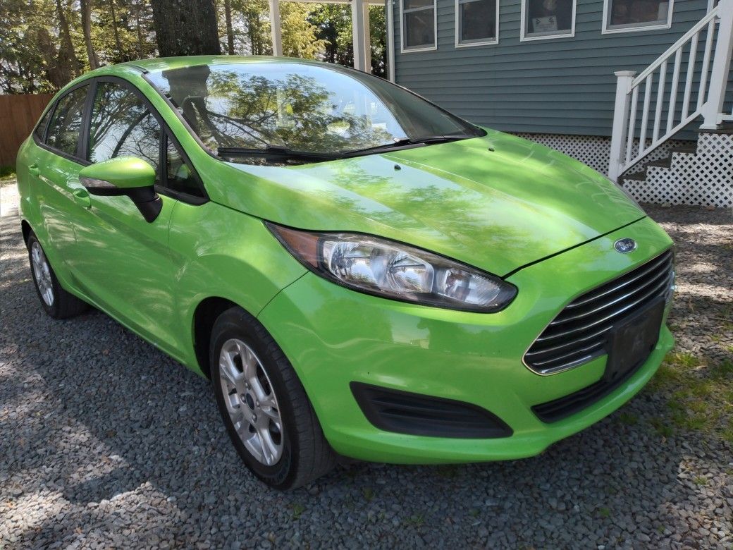 2014 Ford Fiesta