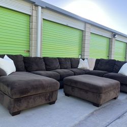 Large Brown Sectional Couch With Delivery 
