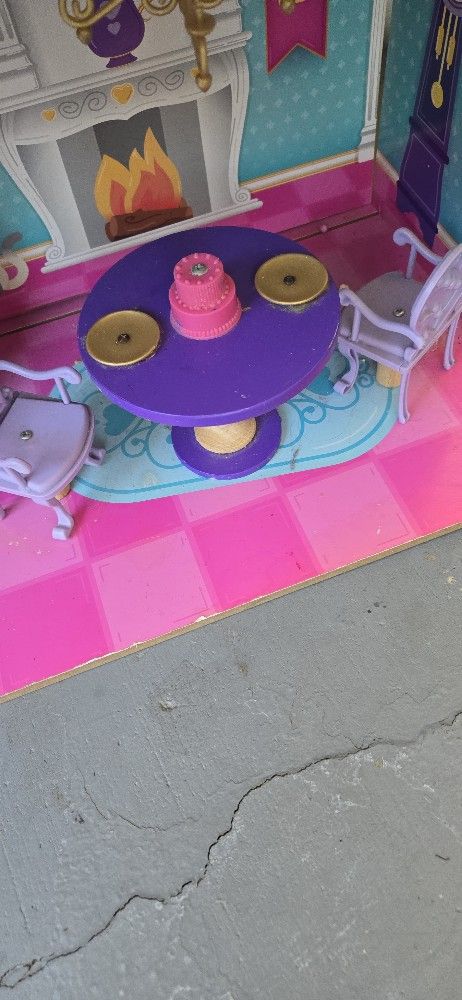 Doll House