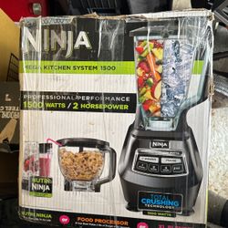 Ninja Professional 1500 Watts Blender 