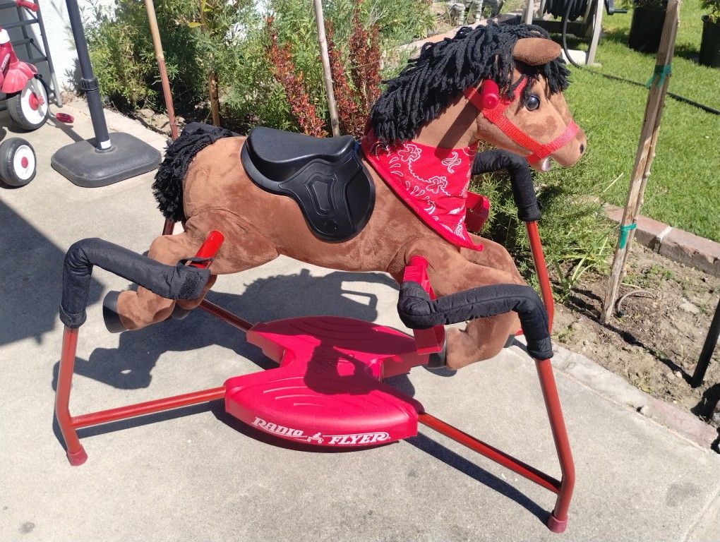 Radio Flyer Horse