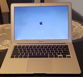 Macbook Air 2011 13.3 Inch