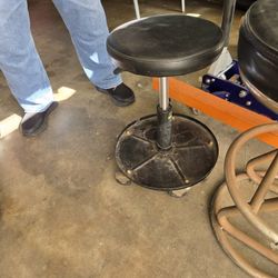 Mechanics STOOL
