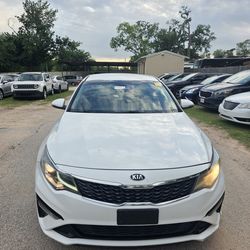 2019 KIA Optima