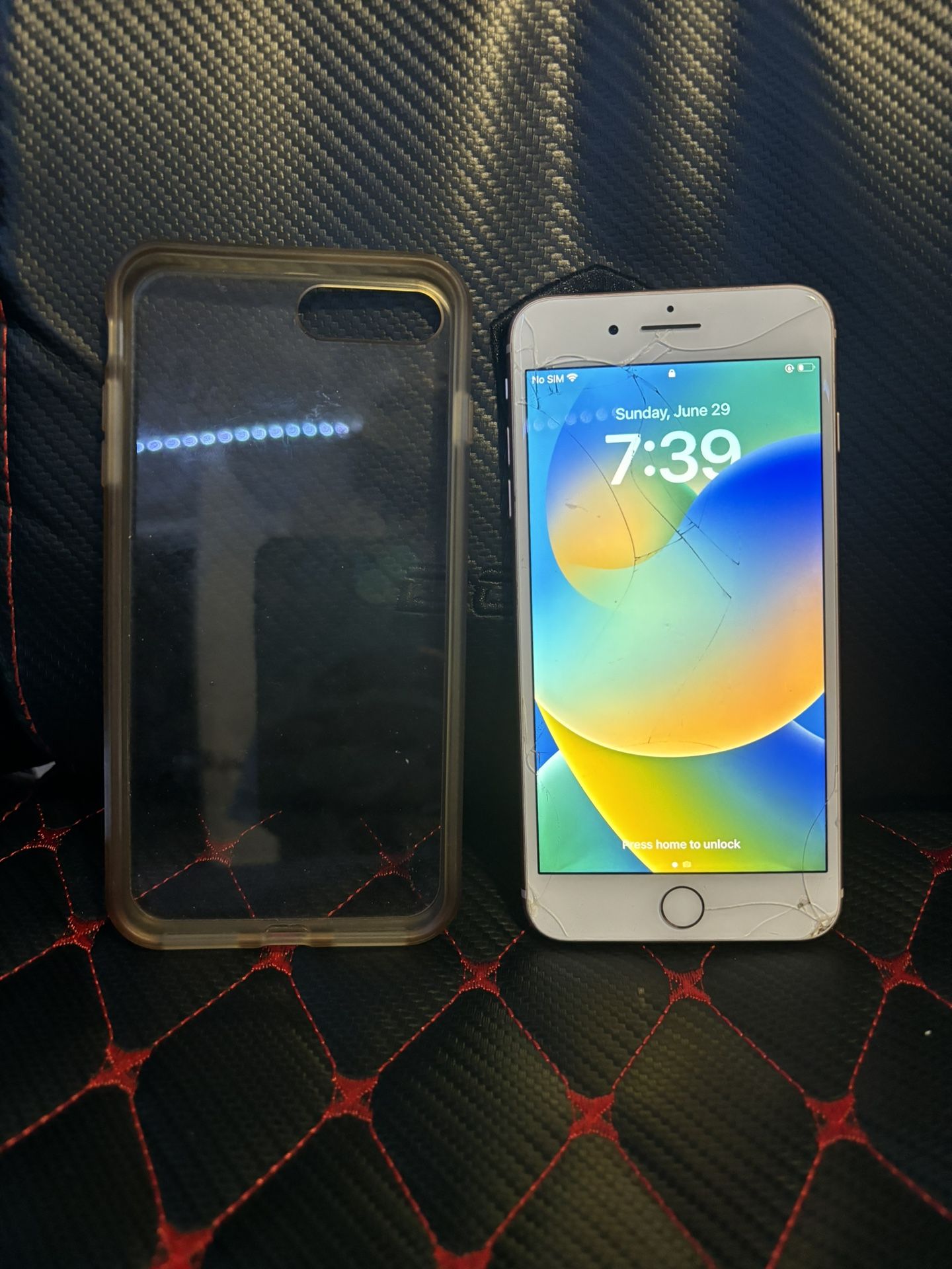 iPhone 8 Plus 