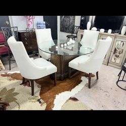 Dining table with Chairs