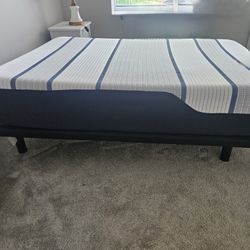 FULL SIZE SERTA iCOMFORT HYBRID 1000 12" MATTRESS  AND ADJUSTABLE FOUNDATION - Compare at $1300 and UP