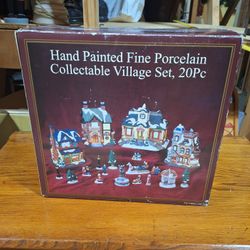 HAND-PAINTED PORCELAIN CHRISTMAS VILLAGE SET IN BOX