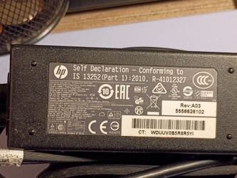 HP Original 45W Laptop Charger