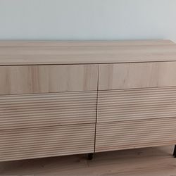 Light Wood Dresser