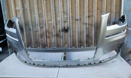 2022-2024 Lincoln Navigator Front Bumper Cover OEM