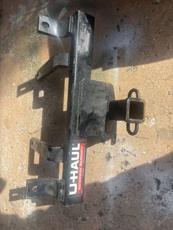 Uhaul  Hw-230 Universal Trailer Hitch 