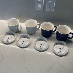 Set Of 4 Corning ware Bowls With Lids 