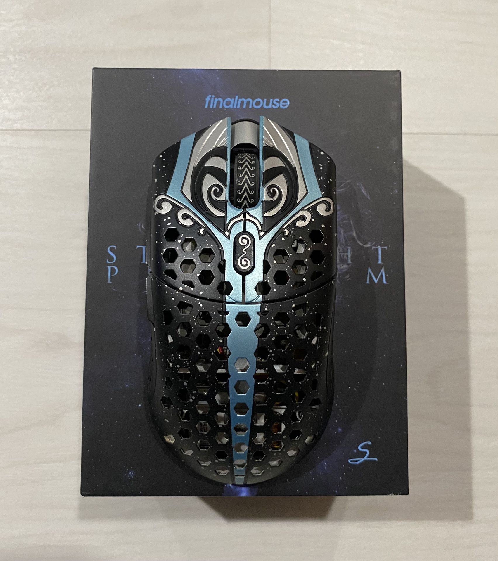 Finalmouse Starlight-12 Phantom Wireless Gaming Mouse (Small)