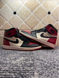 -Jordan 1 High “Bred Toe” -Size 10.5M -Used -No insoles -Shipping available  -Dm for more info less