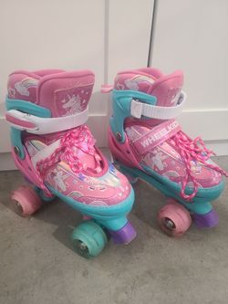 Rolling skates shoes