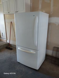 Kenmore Fridge 150 Obo