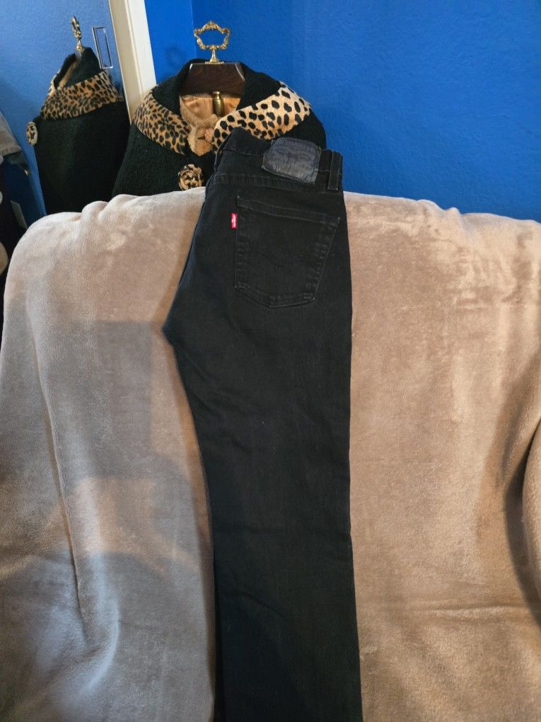 Men's Black Levi's