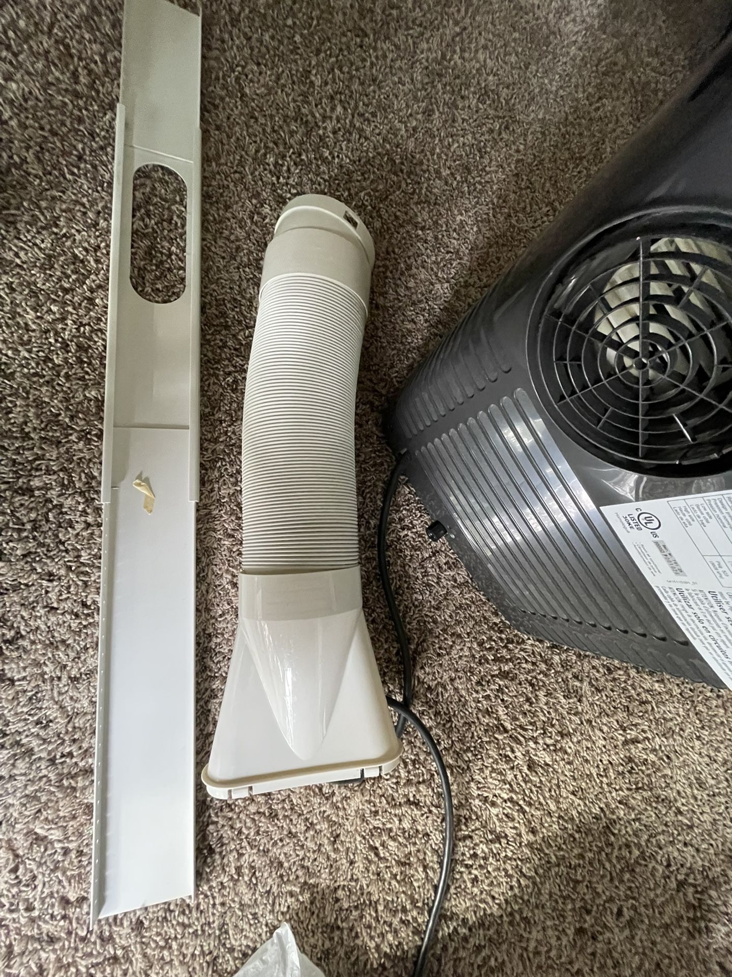 Pending Sale DeLonghi Portable Air Conditioner for Sale in Renton, WA