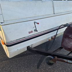 1986 Colman Pop Up Camper