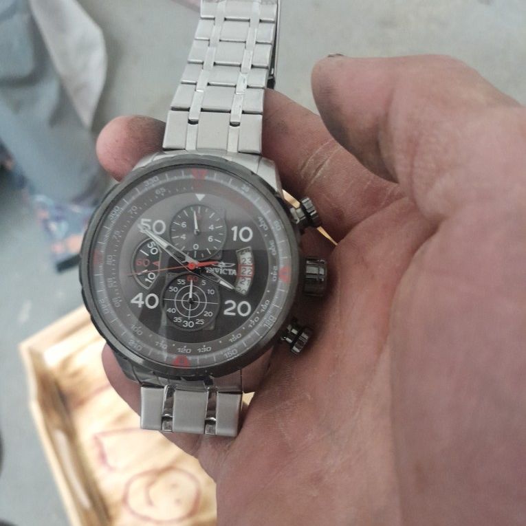 Invicta 17204 men's aviator chronograph online